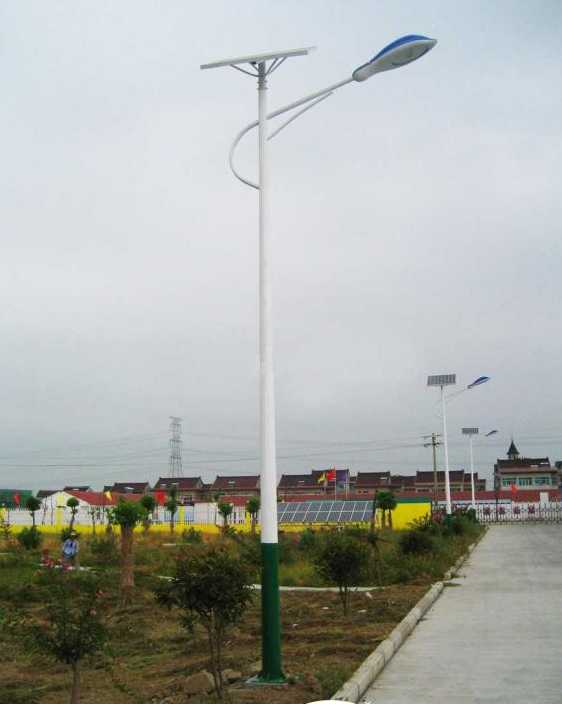 富裕县6米特价太阳能路灯05